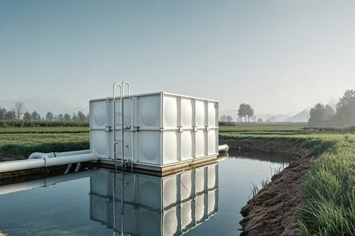 運城不銹鋼與玻璃鋼哪種材質(zhì)更適合做保溫水箱